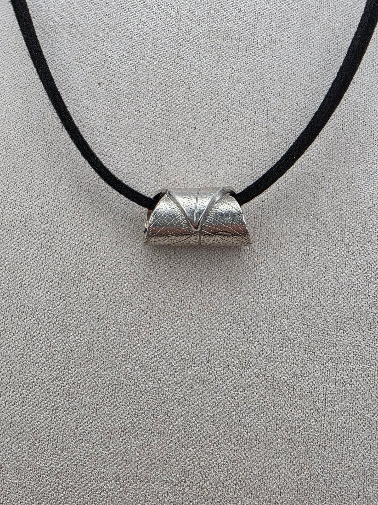 Rolled Leaf Necklace
