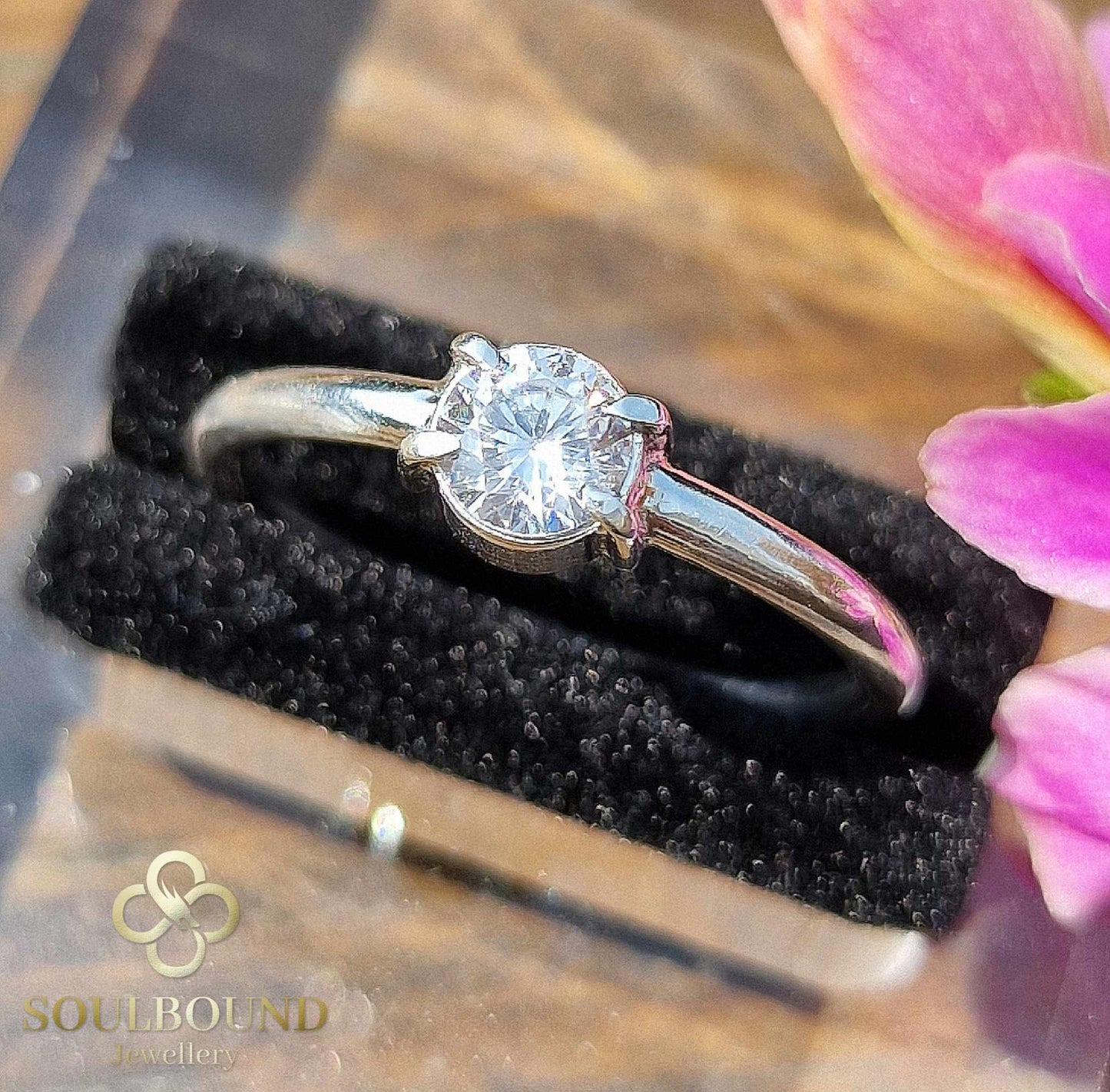 Sterling Silver Ring with Clear Cubic Zirconia